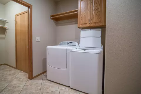 3436 Thunderbird Ln, Bismarck, ND 58503 photo 38