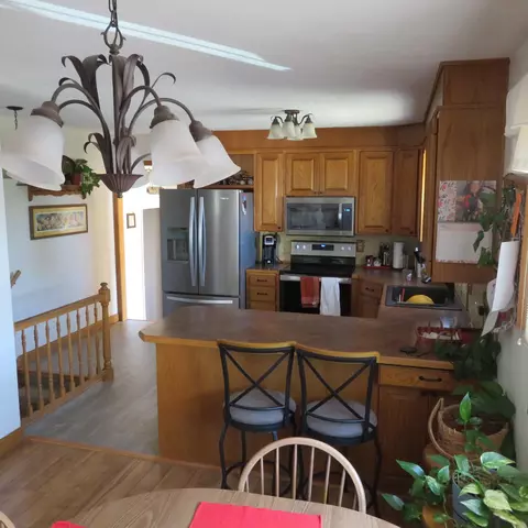 1708 Harmon Ave, Bismarck, ND 58501 photo 9