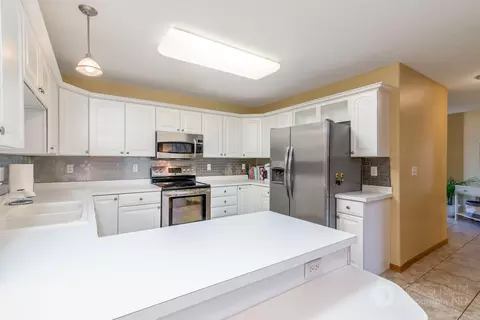 606 Collins Ct NW, Mandan, ND 58554 photo 11