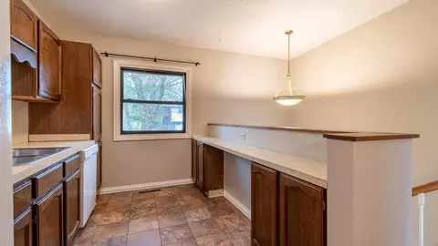 603 Craig Dr NW, Mandan, ND 58554 photo 6