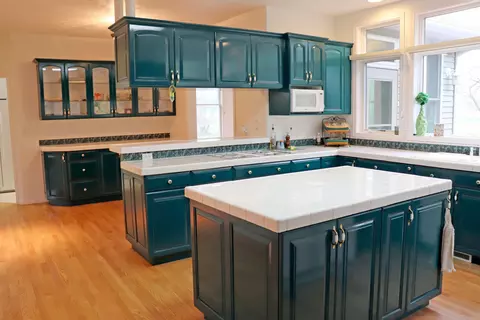 6410 Sully Dr, Bismarck, ND 58504 photo 9