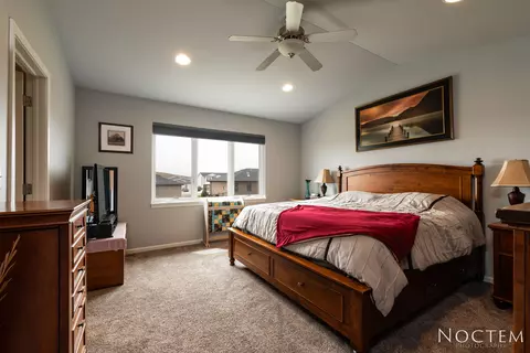 4706 Grey Hawk Ln, Bismarck, ND 58503 photo 10