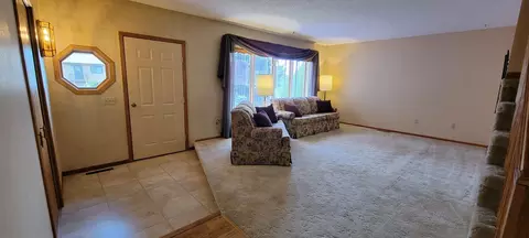 2329 Jackson Ave, Bismarck, ND 58501 photo 9