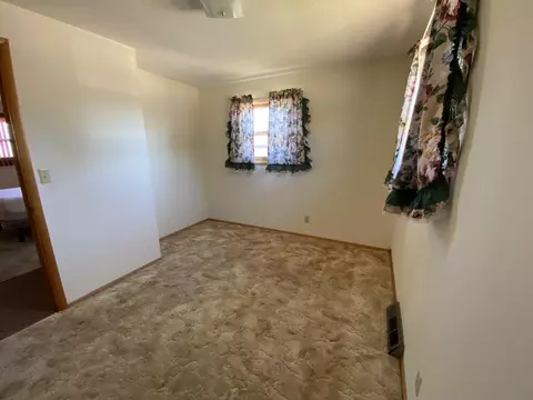 332 E Capitol Ave, Bismarck, ND 58501 photo 7