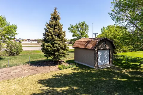 936 Turnpike Ave, Bismarck, ND 58501 photo 33