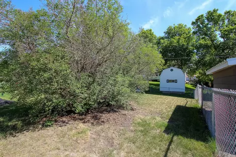 523 Gary Ave, Bismarck, ND 58501 photo 61
