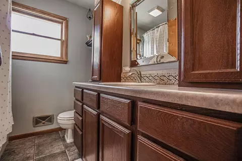 523 Gary Ave, Bismarck, ND 58501 photo 23