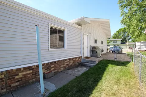 523 Gary Ave, Bismarck, ND 58501 photo 65