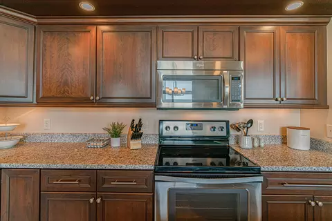 1749 Calgary Loop, Bismarck, ND 58503 photo 15