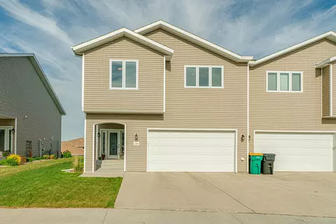 1749 Calgary Loop, Bismarck, ND 58503 photo 1
