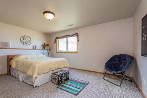 2405 Lacorte Loop, Bismarck, ND 58503 photo 25