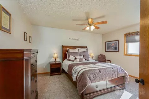 2405 Lacorte Loop, Bismarck, ND 58503 photo 12