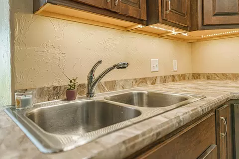 805 Compass Loop, Bismarck, ND 58504 photo 8