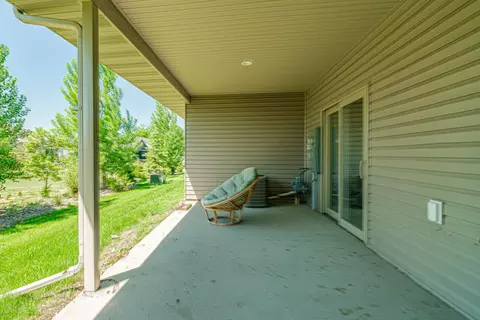 805 Compass Loop, Bismarck, ND 58504 photo 46