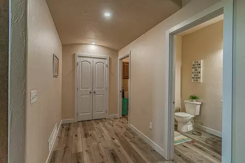 805 Compass Loop, Bismarck, ND 58504 photo 32