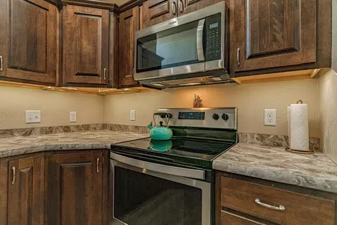 805 Compass Loop, Bismarck, ND 58504 photo 6