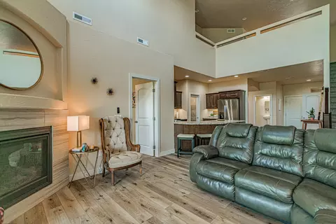 805 Compass Loop, Bismarck, ND 58504 photo 12