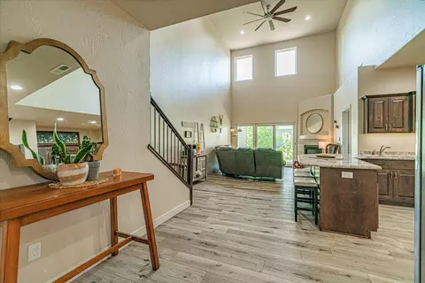 805 Compass Loop, Bismarck, ND 58504 photo 10