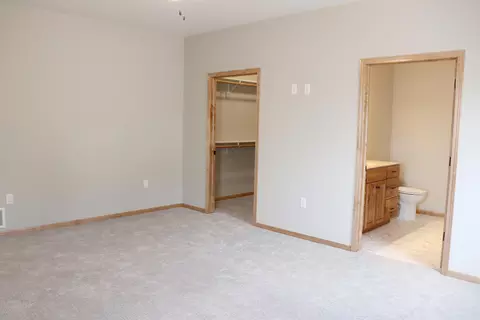 610 Nelson Dr, Bismarck, ND 58503 photo 19
