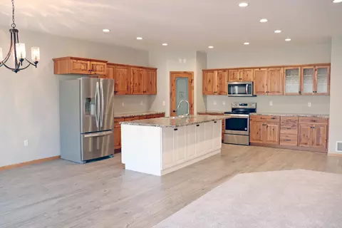 610 Nelson Dr, Bismarck, ND 58503 photo 43