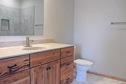 610 Nelson Dr, Bismarck, ND 58503 photo 16