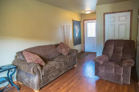 944 Canada Ave, Bismarck, ND 58503 photo 26