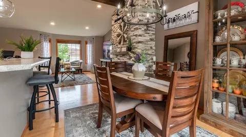2463 Pointe Loop, Bismarck, ND 58503 photo 10