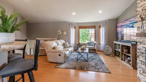 2463 Pointe Loop, Bismarck, ND 58503 photo 15