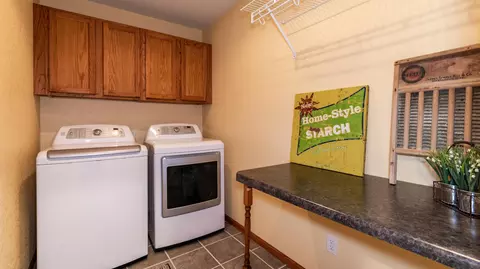2463 Pointe Loop, Bismarck, ND 58503 photo 41