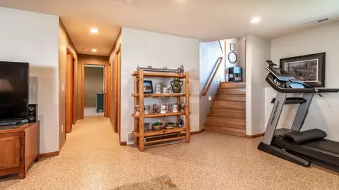 2463 Pointe Loop, Bismarck, ND 58503 photo 35