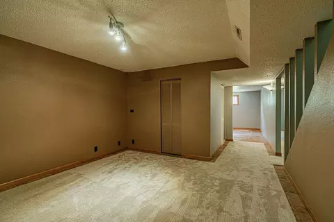 214 E Kavaney Dr, Bismarck, ND 58501 photo 41