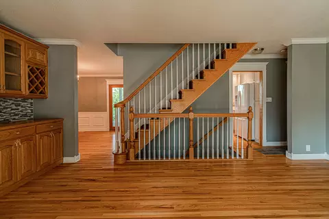 214 E Kavaney Dr, Bismarck, ND 58501 photo 6