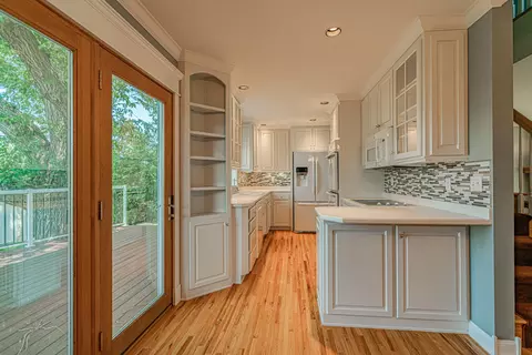 214 E Kavaney Dr, Bismarck, ND 58501 photo 10