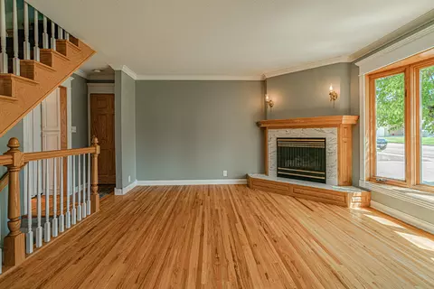 214 E Kavaney Dr, Bismarck, ND 58501 photo 4