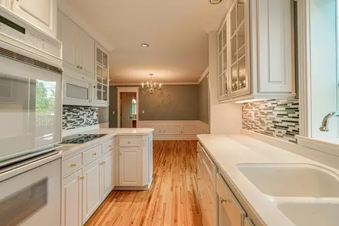 214 E Kavaney Dr, Bismarck, ND 58501 photo 16
