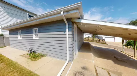 1010 6th Ave NW, Mandan, ND 58554 photo 22