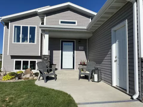 3316 Doubleday Dr, Bismarck, ND 58503 photo 9