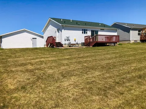 4620 34th Ave NW, Mandan, ND 58554 photo 29