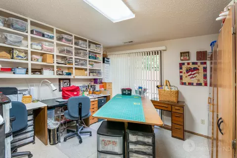391 E Brandon Dr, Bismarck, ND 58503 photo 22