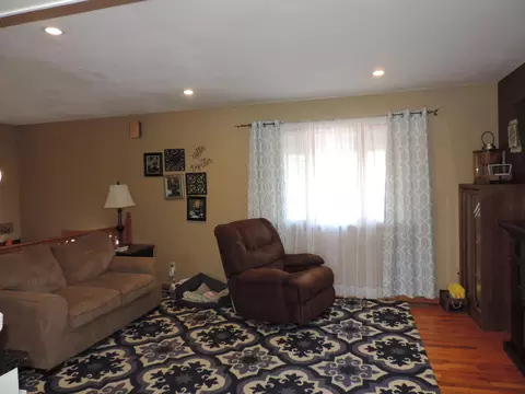 303 Easy St, Bismarck, ND 58504 photo 6