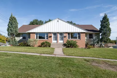 825 N 14th St, Bismarck, ND 58501 photo 1