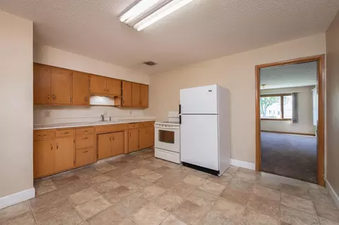 825 N 14th St, Bismarck, ND 58501 photo 12