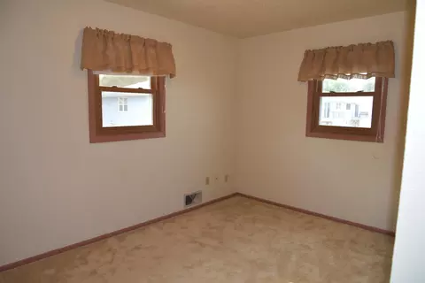 2125 E Boulevard Ave, Bismarck, ND 58501 photo 23