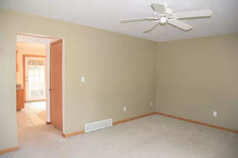 2125 E Boulevard Ave, Bismarck, ND 58501 photo 13