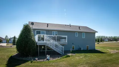 5513 Brook Pl, Bismarck, ND 58503 photo 41