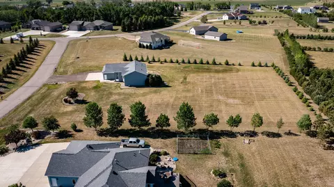 5513 Brook Pl, Bismarck, ND 58503 photo 51