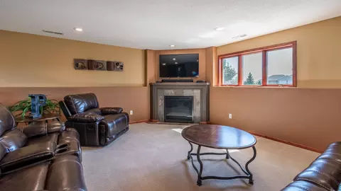 5513 Brook Pl, Bismarck, ND 58503 photo 31