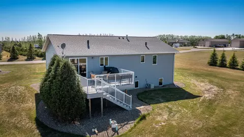 5513 Brook Pl, Bismarck, ND 58503 photo 46