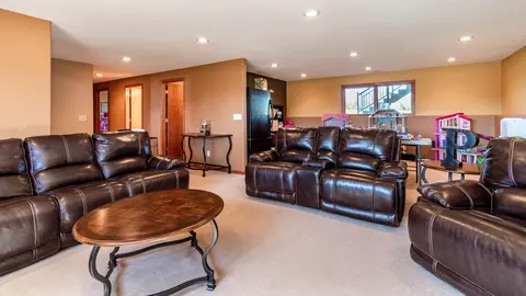 5513 Brook Pl, Bismarck, ND 58503 photo 33