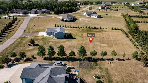 5513 Brook Pl, Bismarck, ND 58503 photo 52